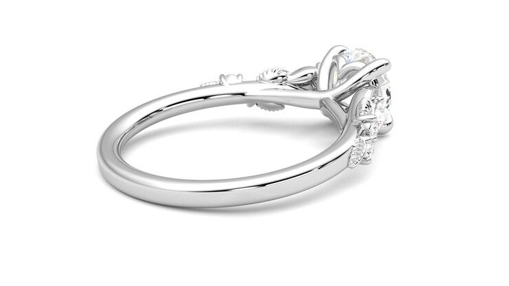 Taylor & Hart Lierre Round Engagement Ring 360 degree image 12