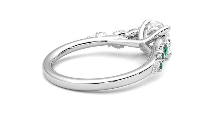Taylor & Hart Lierre Round Engagement Ring 360 degree image 12