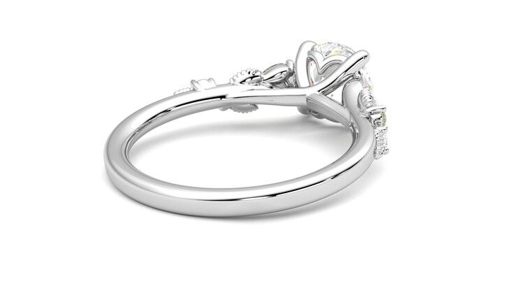 Taylor & Hart Lierre Round Engagement Ring 360 degree image 13