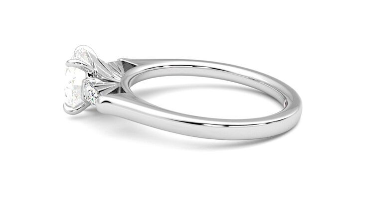 Taylor & Hart Mirror Round Engagement Ring 360 degree image 20