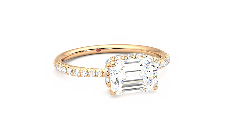 Taylor & Hart Nutmeg Emerald Engagement Ring 360 degree image 4