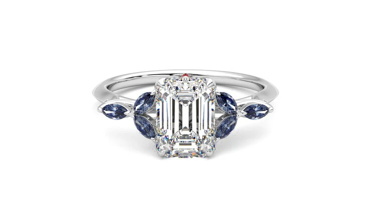 Taylor & Hart Tamora Emerald Engagement Ring 360 detail 01