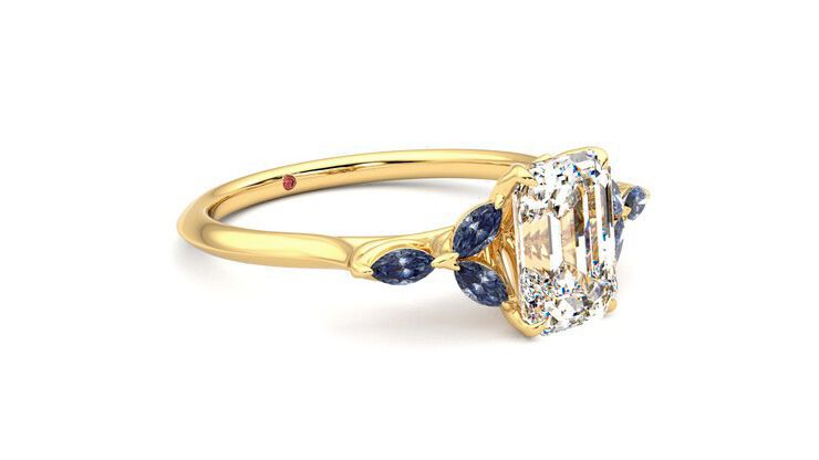 Taylor & Hart Tamora Emerald Engagement Ring 360 degree image 6