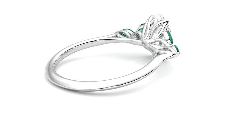 Taylor & Hart Tamora Oval Engagement Ring 360 degree image 12