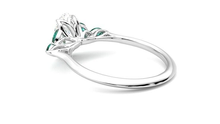 Taylor & Hart Tamora Oval Engagement Ring 360 degree image 18