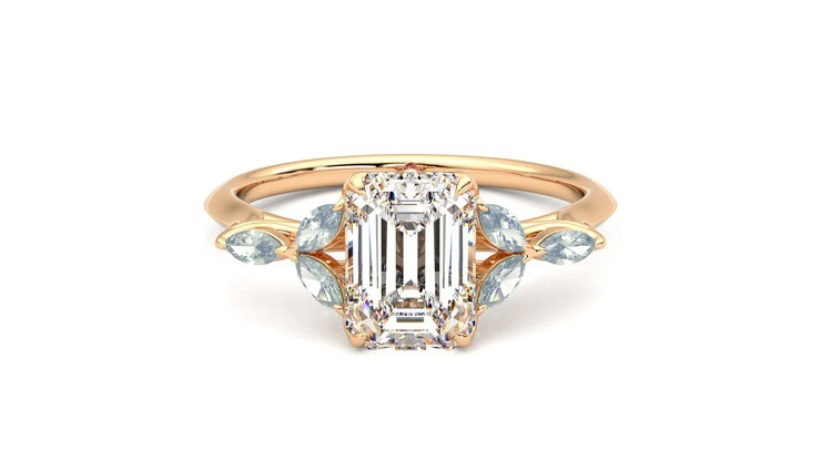Taylor & Hart Tamora Emerald Engagement Ring 360 detail 01