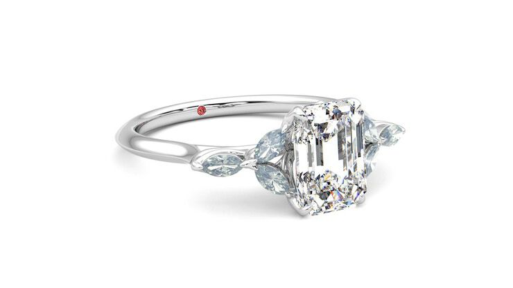 Taylor & Hart Tamora Emerald Engagement Ring 360 degree image 5