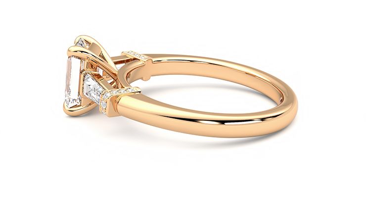 Taylor & Hart Utopia Emerald Engagement Ring 360 degree image 20