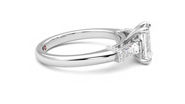 Taylor & Hart Utopia Emerald Engagement Ring 360 degree image 9