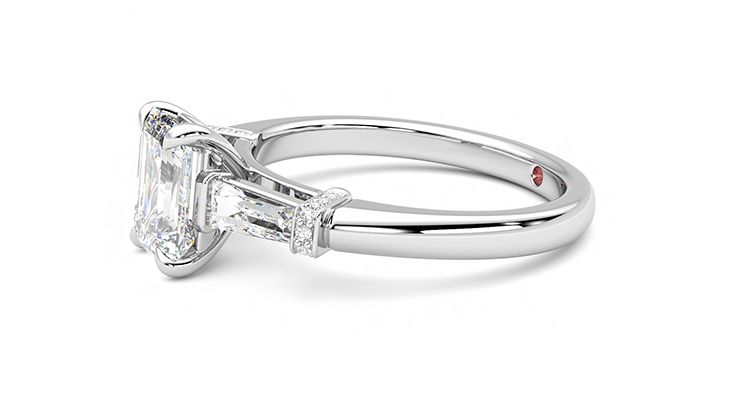 Taylor & Hart Utopia Emerald Engagement Ring 360 degree image 22