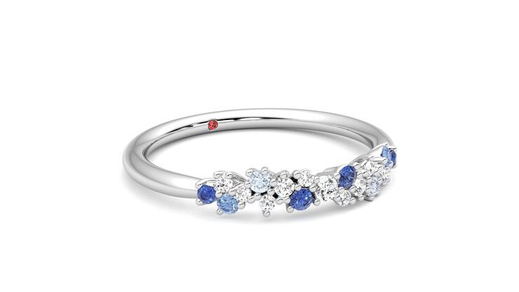 Taylor & Hart Alba Wedding Ring 360 degree image 5