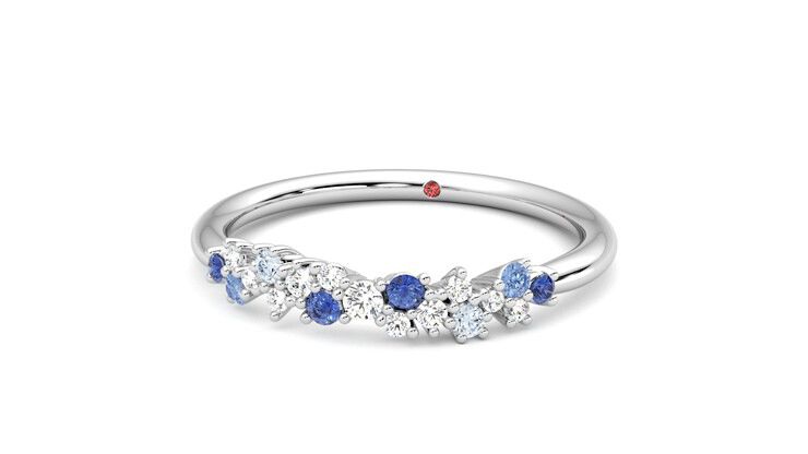 Taylor & Hart Alba Wedding Ring 360 degree image 27
