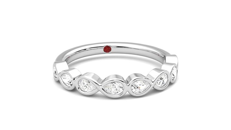 Taylor & Hart Bisous Wedding Ring 360 degree image 3