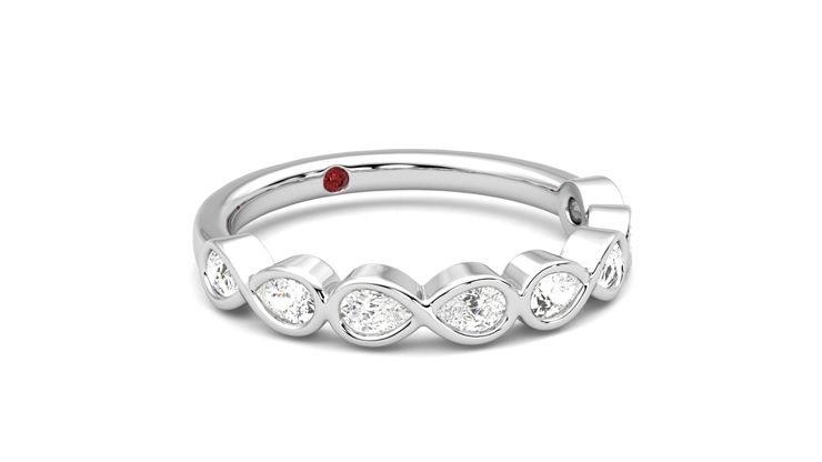 Taylor & Hart Bisous Wedding Ring 360 degree image 5