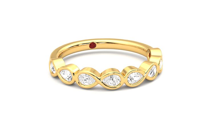 Taylor & Hart Bisous Wedding Ring 360 degree image 4