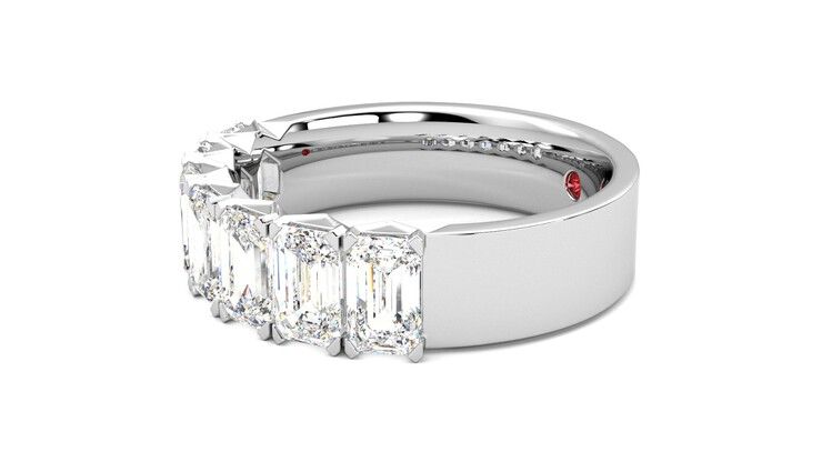 Taylor & Hart Everlia Wedding Ring 360 degree image 22