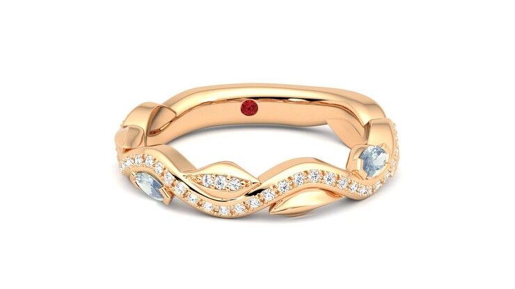 Taylor & Hart Lapelis Wedding Ring 360 degree image 2