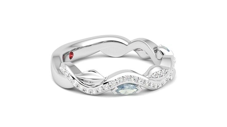 Taylor & Hart Lapelis Wedding Ring 360 degree image 8