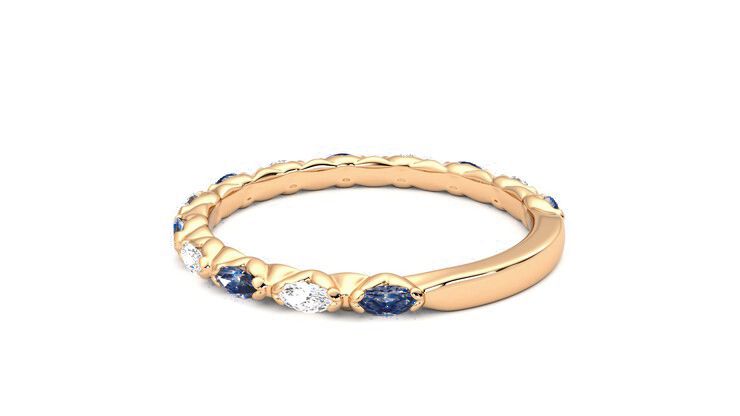 Taylor & Hart Laurel Wedding Ring 360 degree image 18