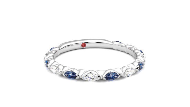 Taylor & Hart Laurel Wedding Ring 360 degree image 4