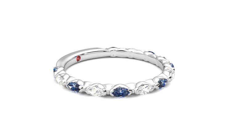 Taylor & Hart Laurel Wedding Ring 360 degree image 7