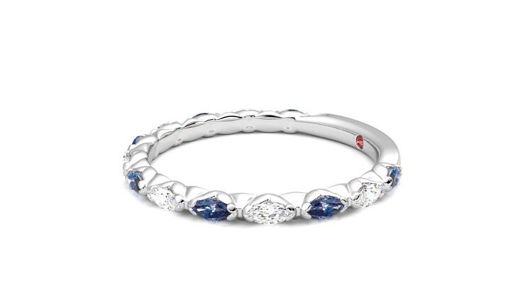 Taylor & Hart Laurel Wedding Ring 360 degree image 22