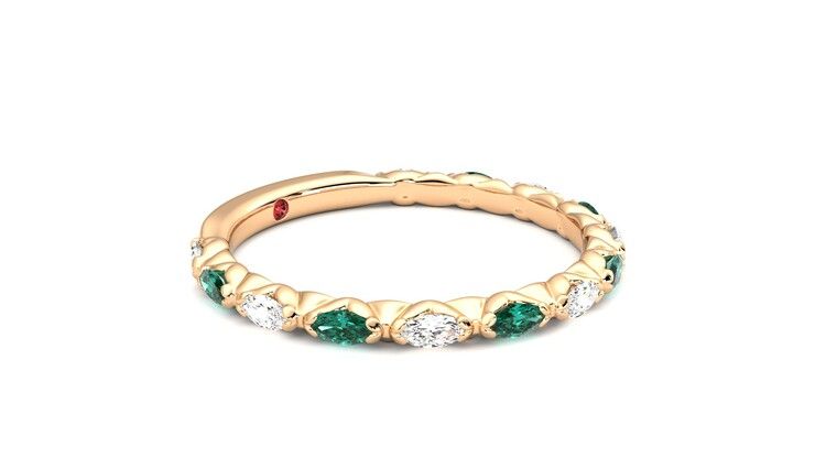 Taylor & Hart Laurel Wedding Ring 360 degree image 7