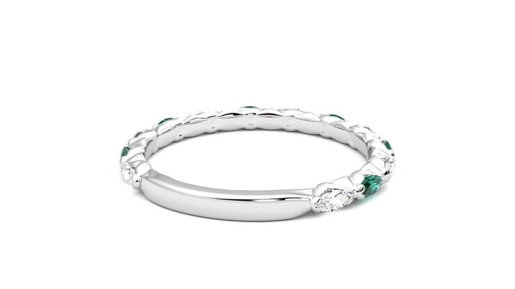 Taylor & Hart Laurel Wedding Ring 360 degree image 14