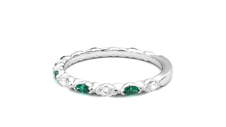 Taylor & Hart Laurel Wedding Ring 360 degree image 20