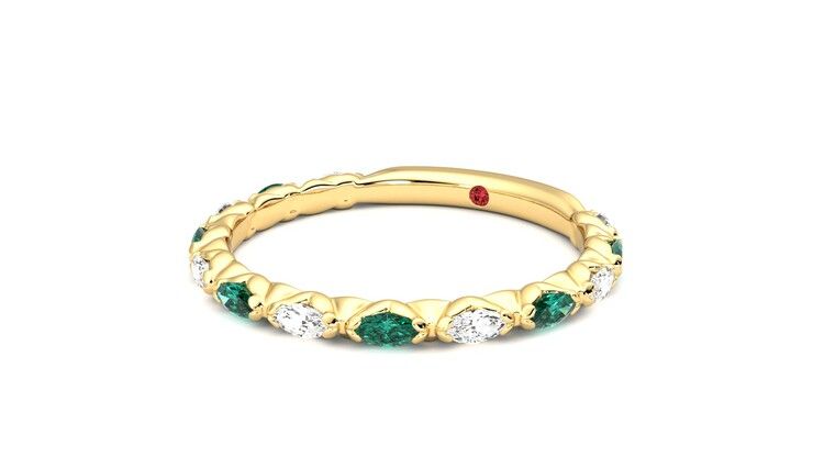 Taylor & Hart Laurel Wedding Ring 360 degree image 25