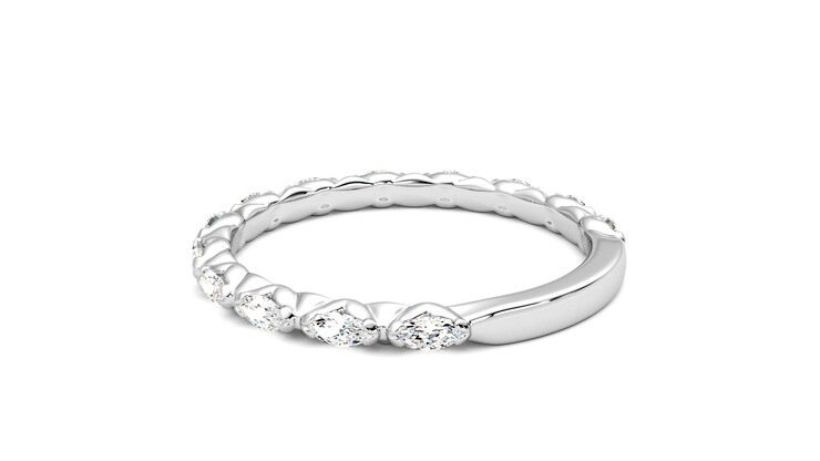 Taylor & Hart Laurel Wedding Ring 360 degree image 18