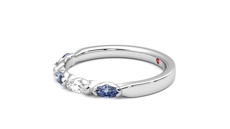 Taylor & Hart Laurel Wedding Ring 360 degree image 22