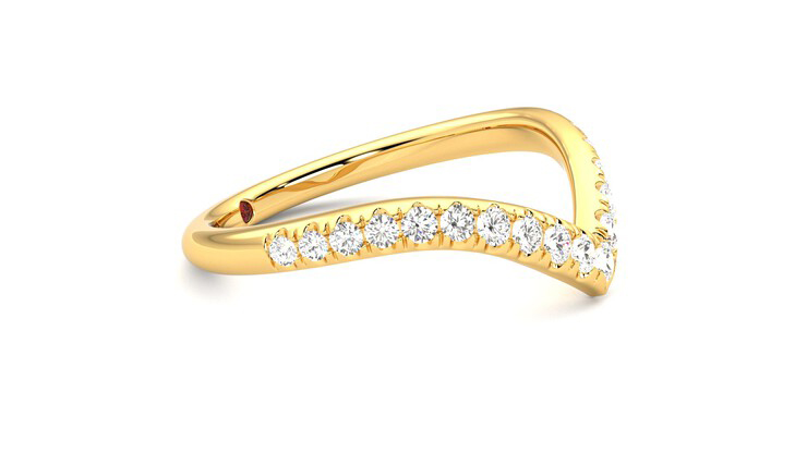 Diamond shape store ring gold