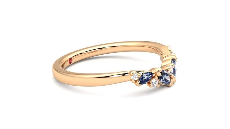 Taylor & Hart Wicklow Wedding Ring 360 degree image 8