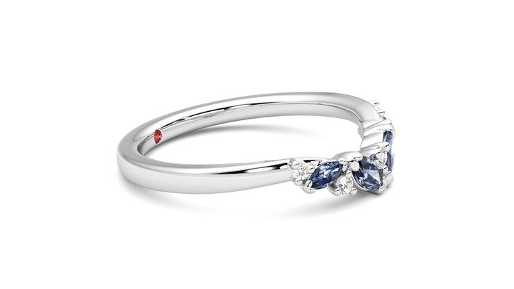 Taylor & Hart Wicklow Wedding Ring 360 degree image 8