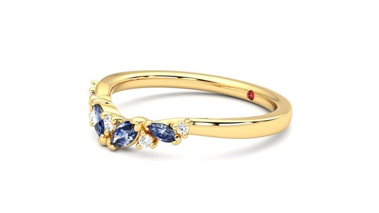 Taylor & Hart Wicklow Wedding Ring 360 degree image 23