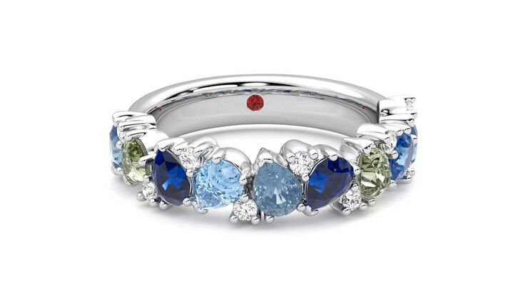 Taylor & Hart Wonder Wedding Ring 360 degree image 2