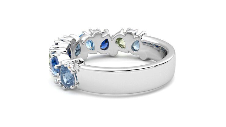 Taylor & Hart Wonder Wedding Ring 360 degree image 18