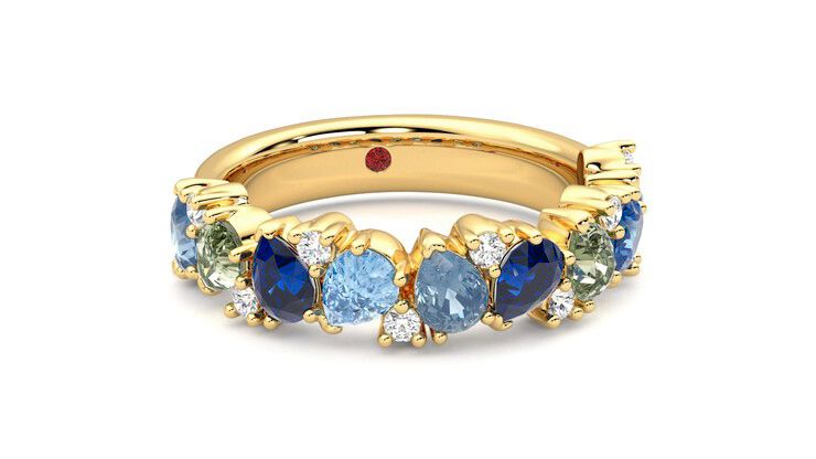 Taylor & Hart Wonder Wedding Ring 360 degree image 3