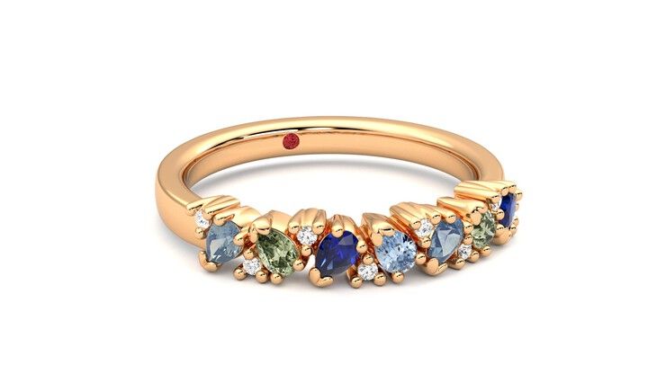 Taylor & Hart Wonder Wedding Ring 360 degree image 4